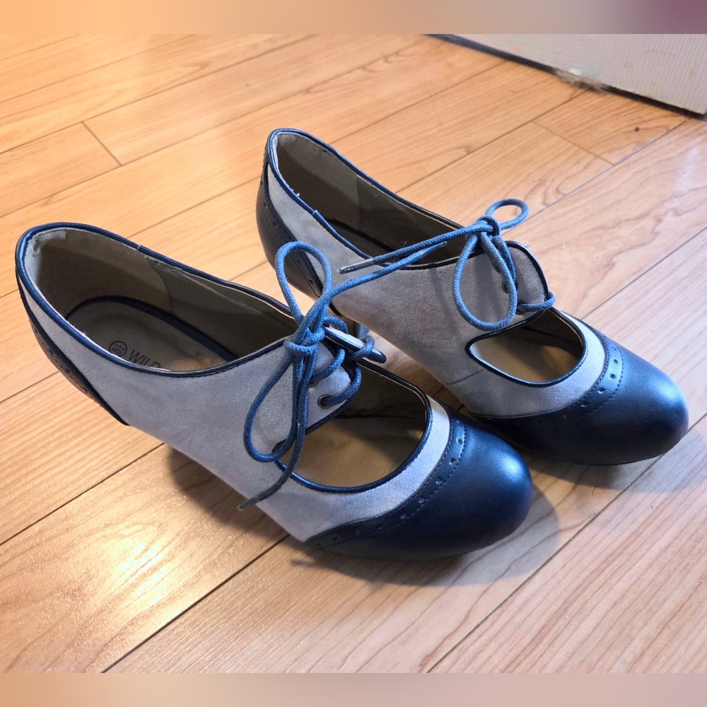 Modcloth Retro Oxford Heels Size 8.5 - Picture 2 of 5